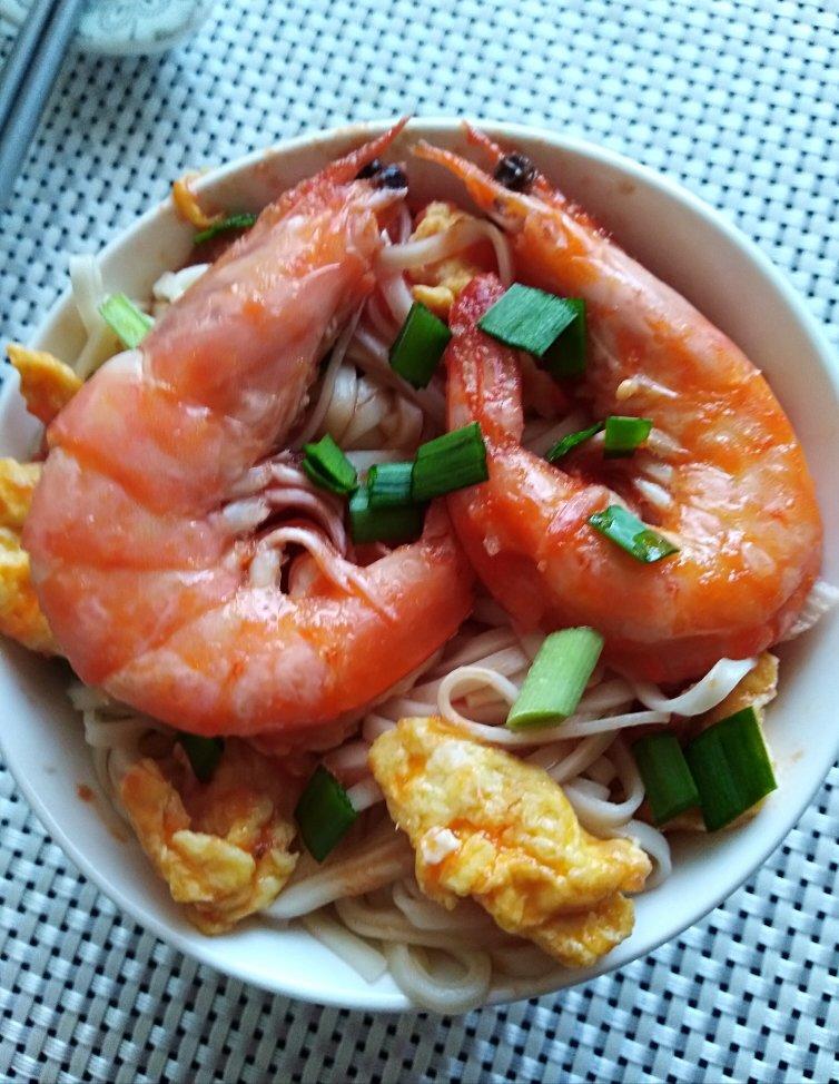 鲜虾番茄意大利面