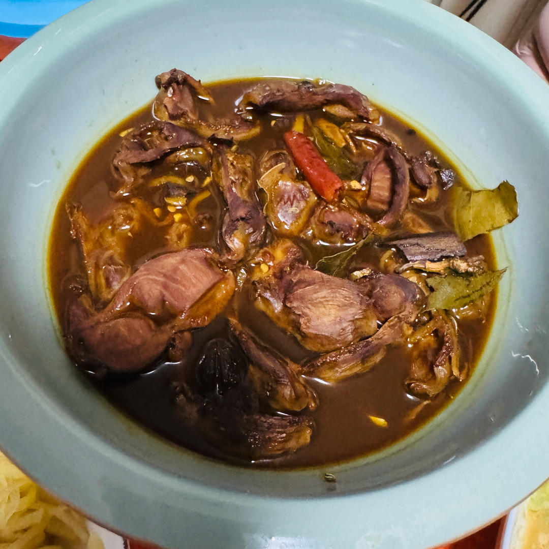 来个卤鸡胗