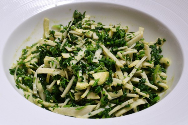 晚来做的荠菜炒冬笋