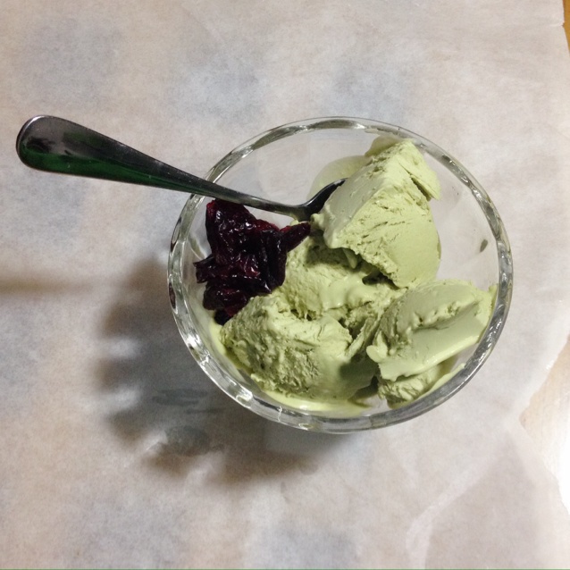 无需搅拌也无冰渣的抹茶冰淇淋