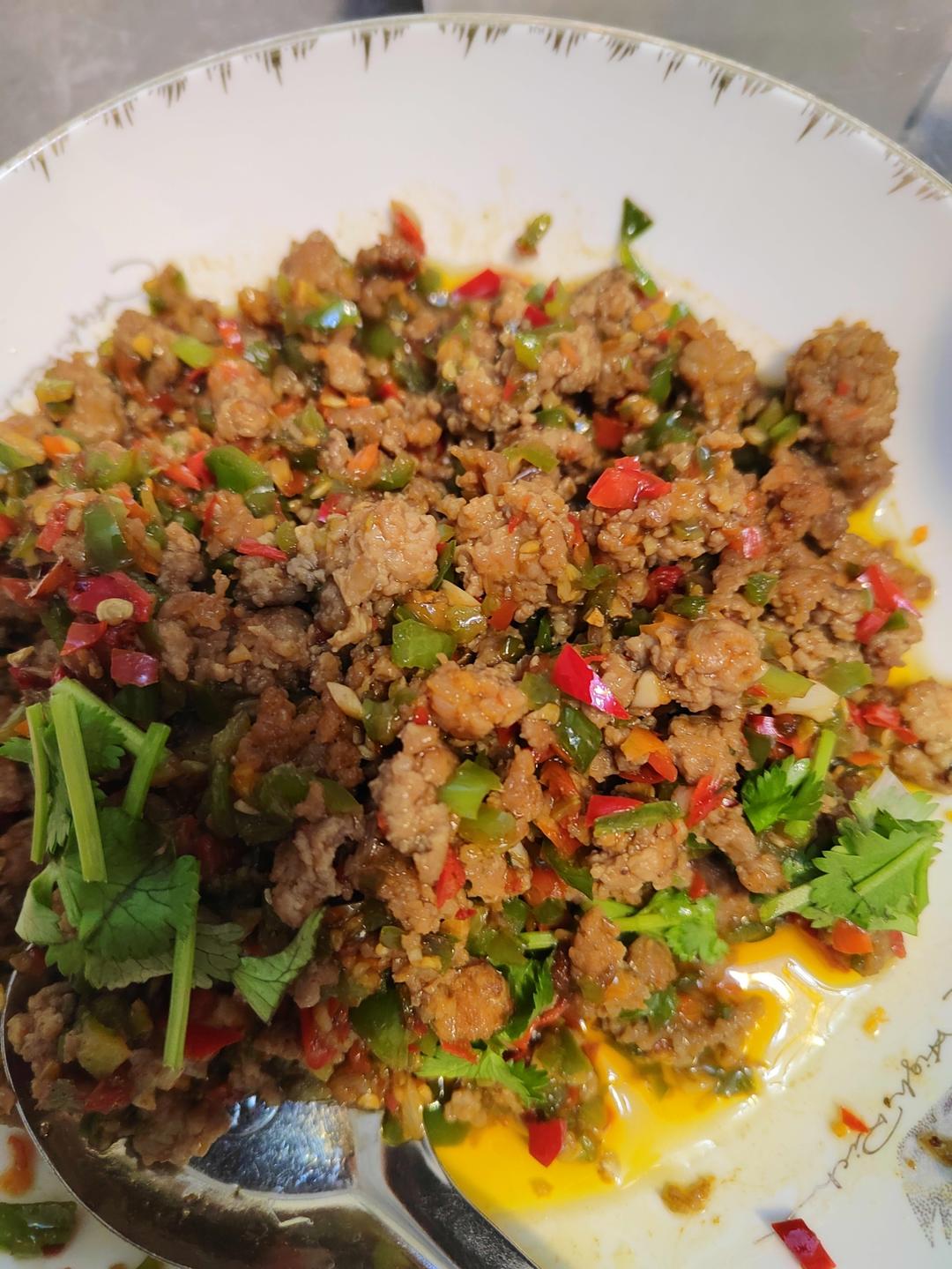 青椒炒肉沫