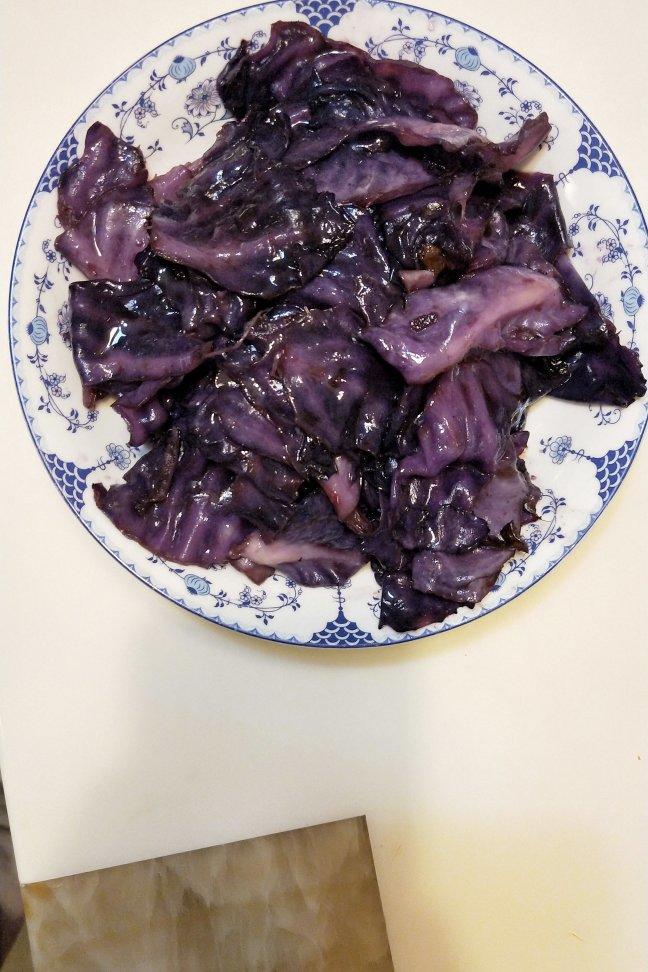 手撕紫甘蓝
