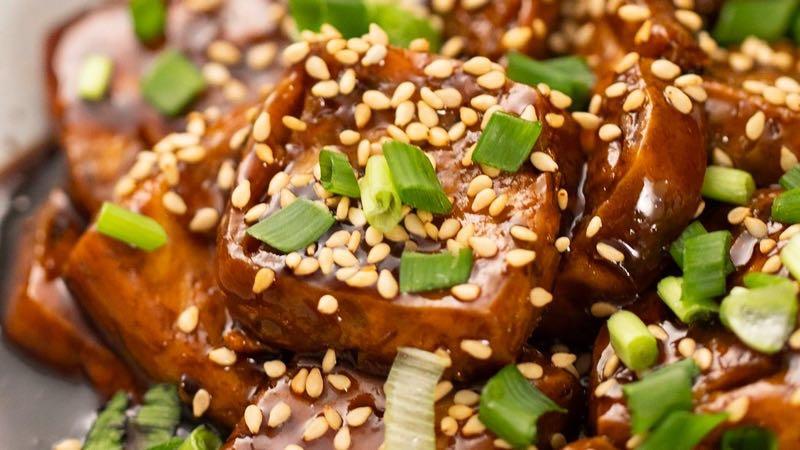 【糖醋脆皮豆腐】糖醋味的快手做法，烧豆腐一流！的做法