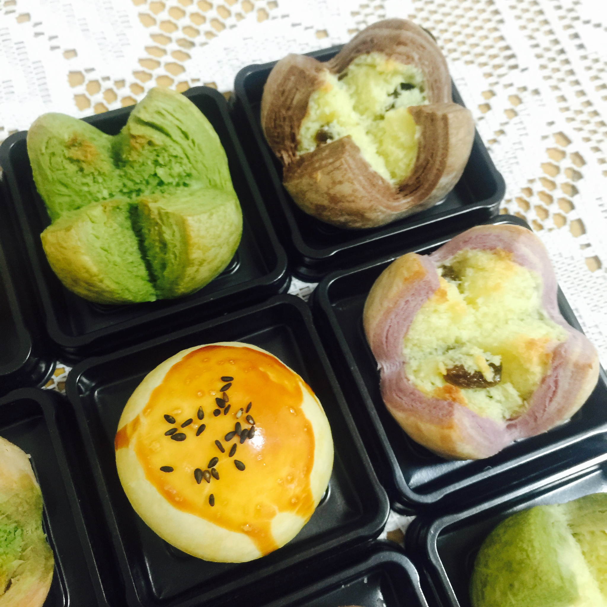 花开富贵之四种口味的椰蓉开口酥