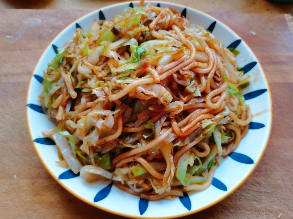 包菜炒粉条