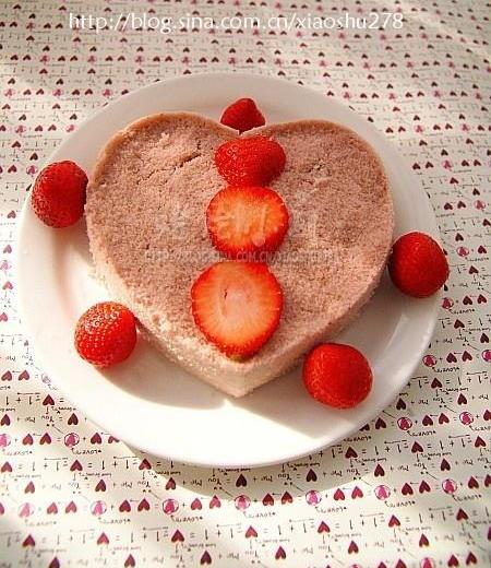 草莓松糕的做法