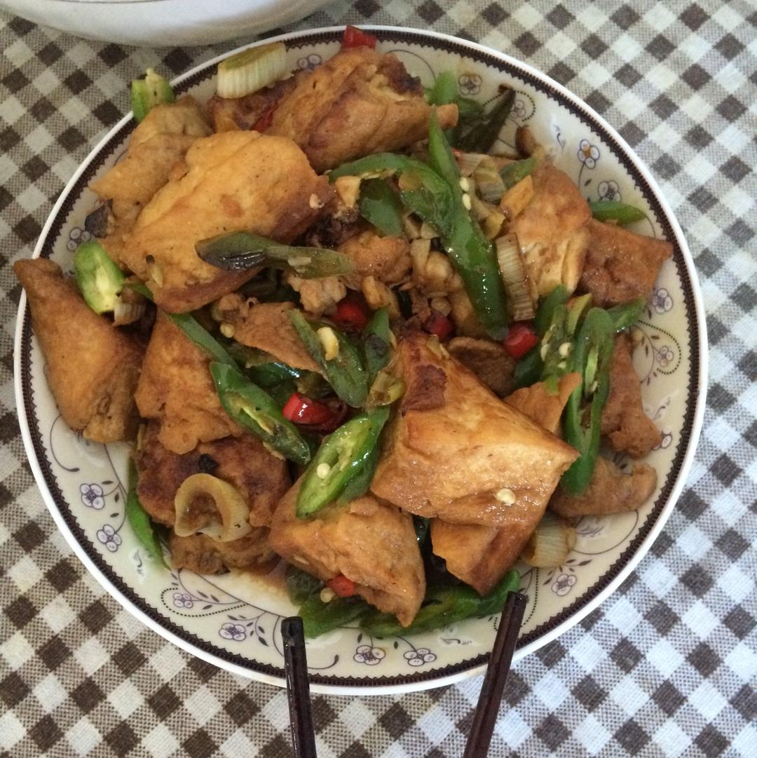 外酥里嫩的煎豆腐