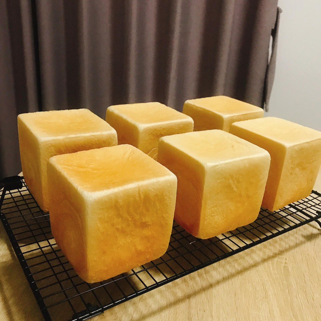 被点名的原味生吐司