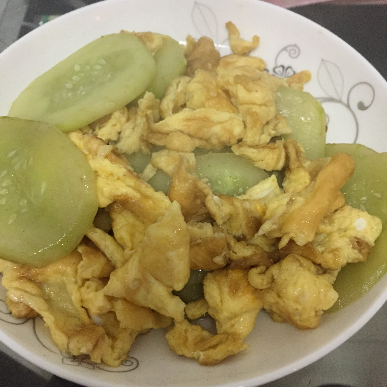 黄瓜炒鸡蛋