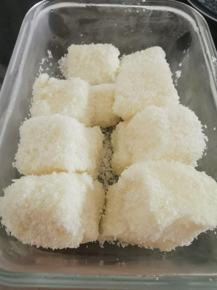 比85℃好吃百倍的椰蓉牛奶小方