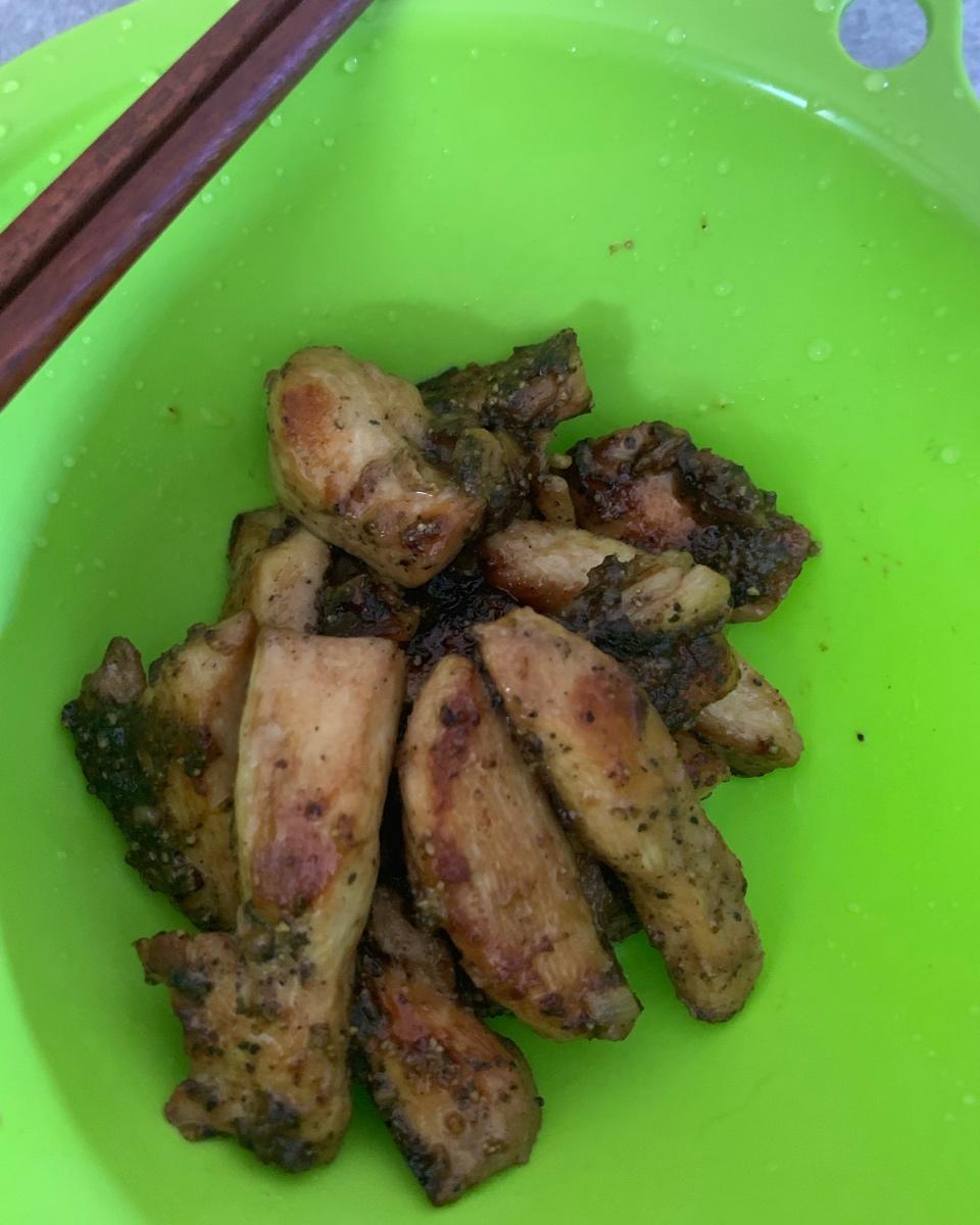 孜然鸡胸肉，低脂低卡好吃无压力。