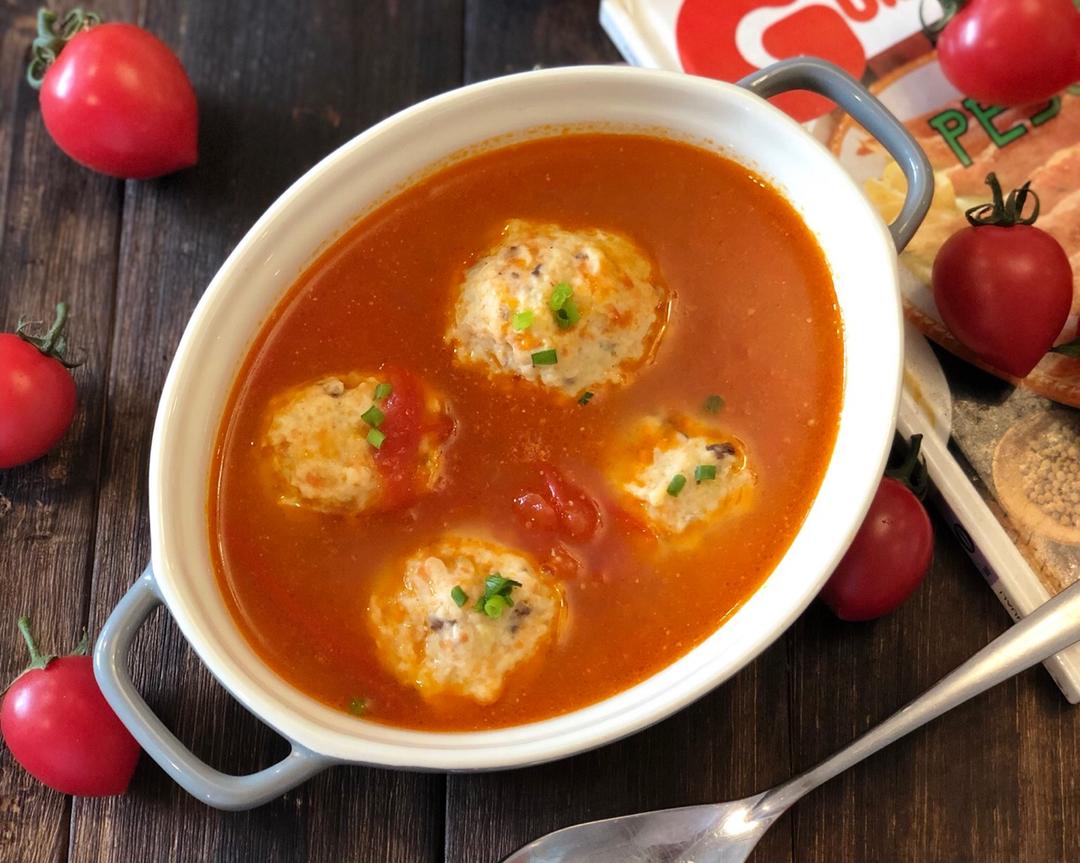健康营养的番茄鸡肉丸子汤