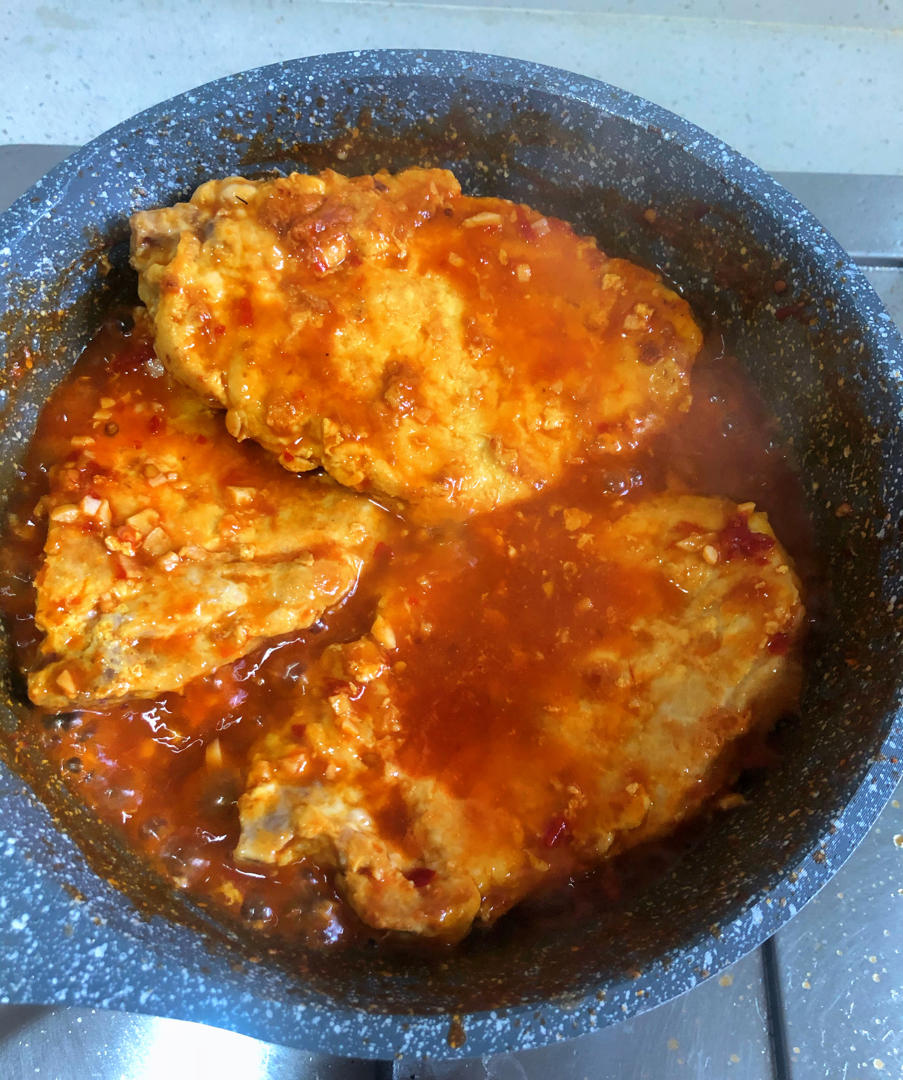 在家也能做大菜之11~“辣茄汁猪排”