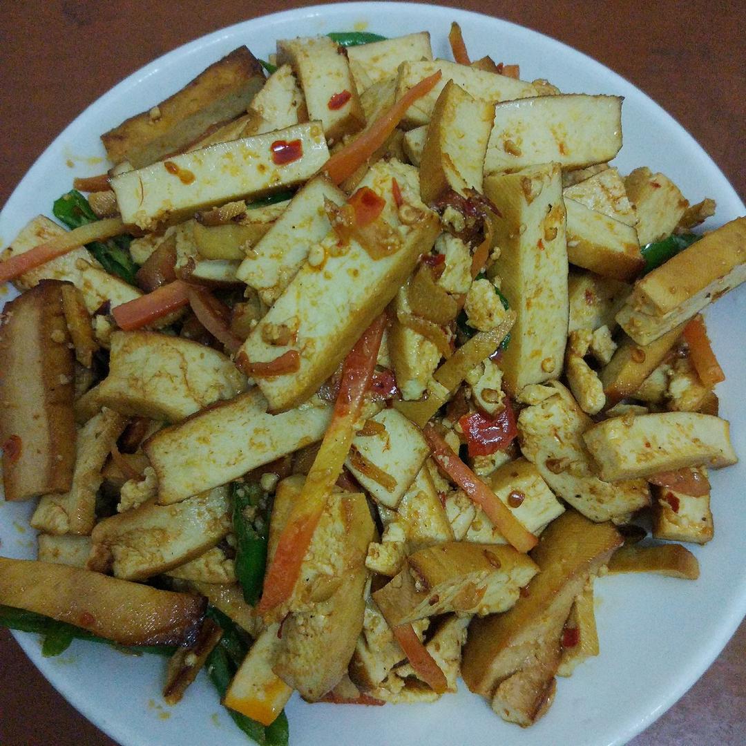 青椒豆腐干