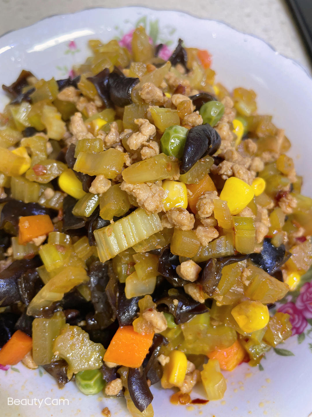 下饭菜：肉末芹菜
