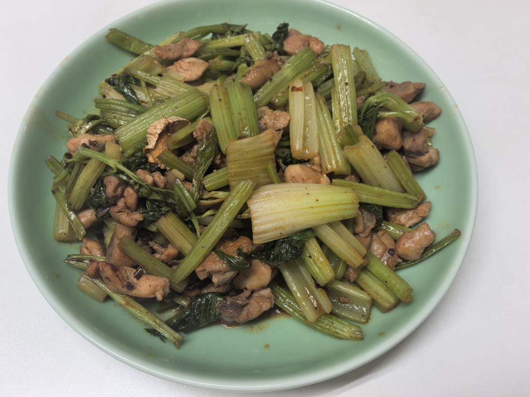 鸡肉炒芹菜