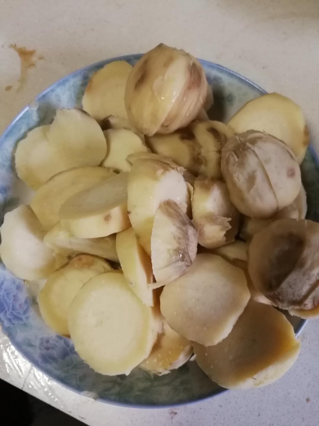 茨菇紅燒肉