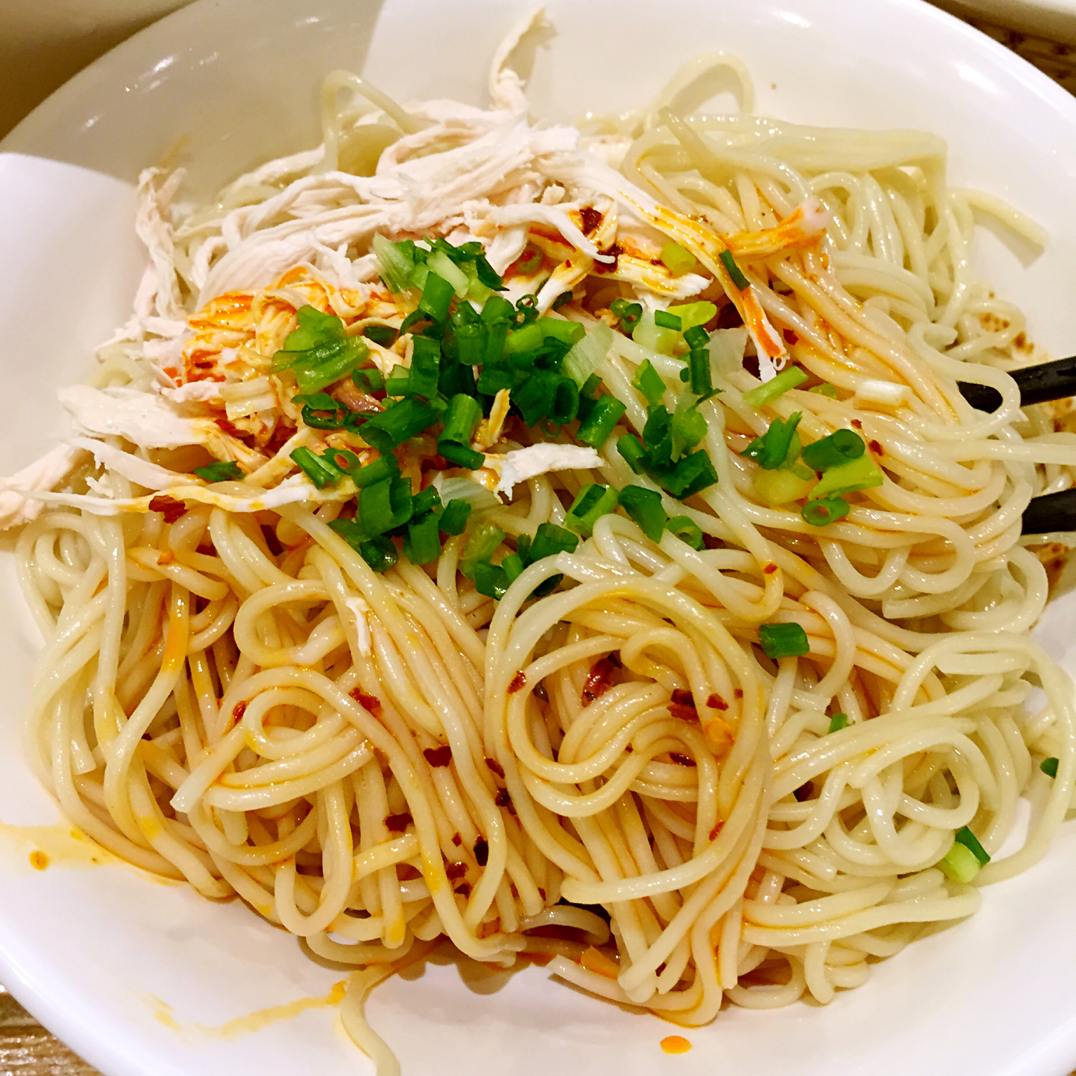 麻酱鸡丝凉面
