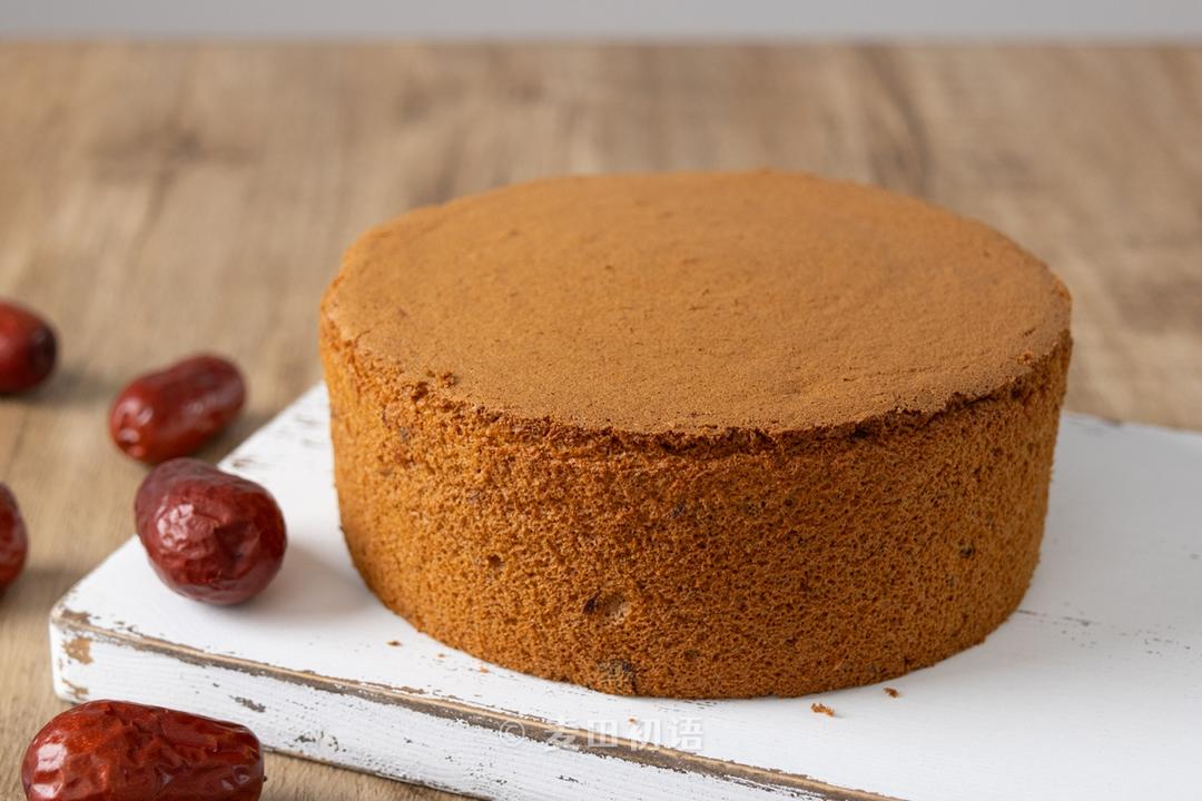 红枣戚风蛋糕 | 不塌不裂 枣香浓郁