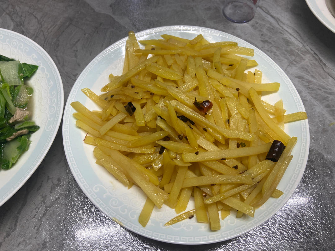 酸辣土豆丝的家常做法 超级下饭
