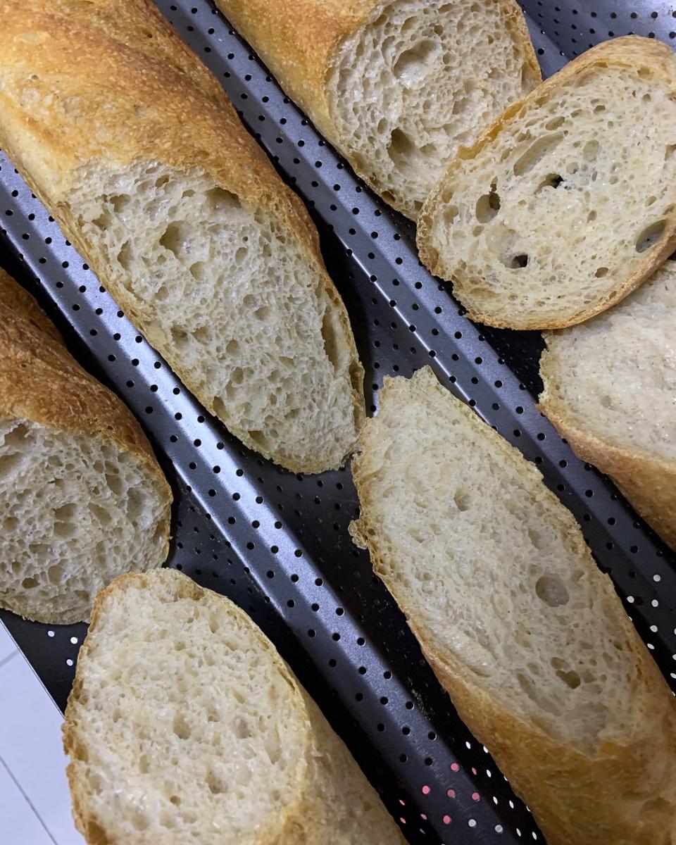 香脆健康的全麦法棍Whole Wheat Baguette