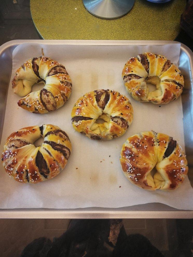 简单易学的红豆沙面包圈