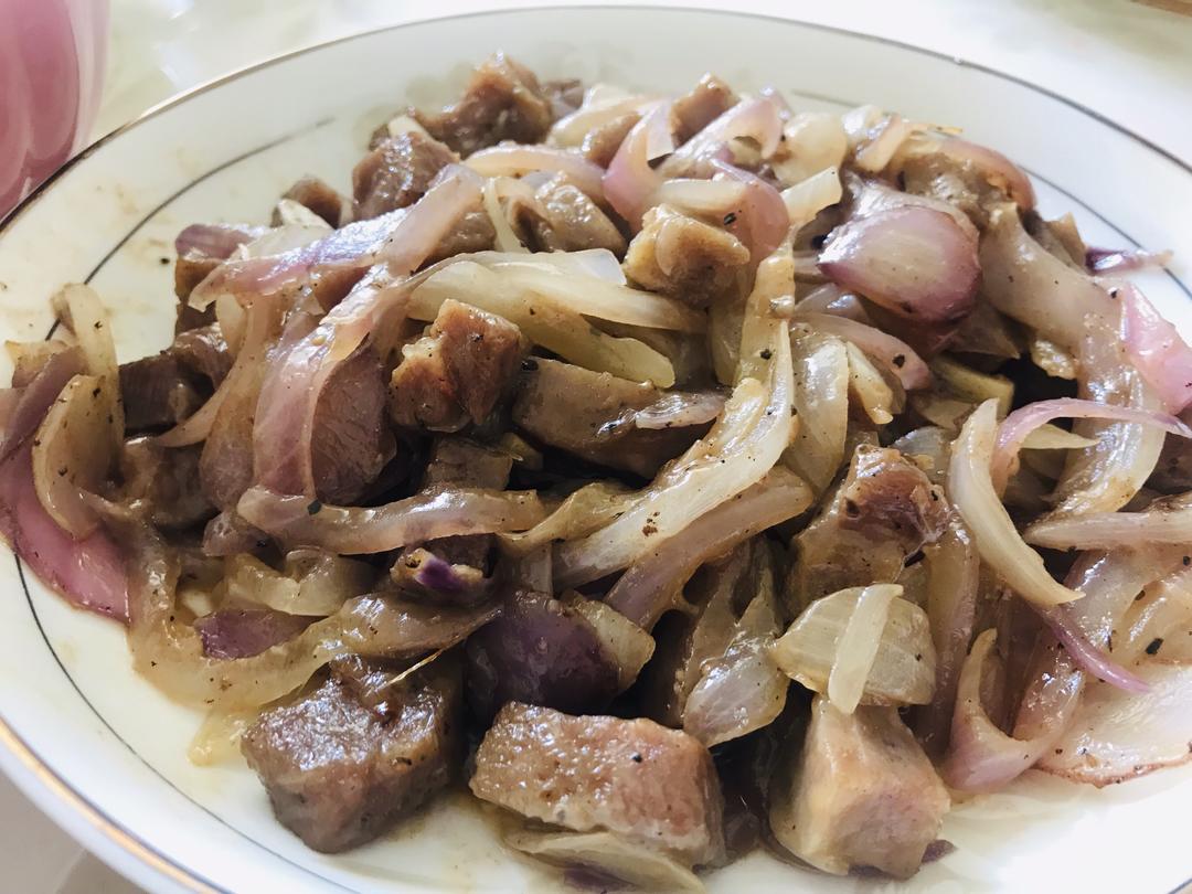 黑胡椒洋葱🥩牛肉块的做法