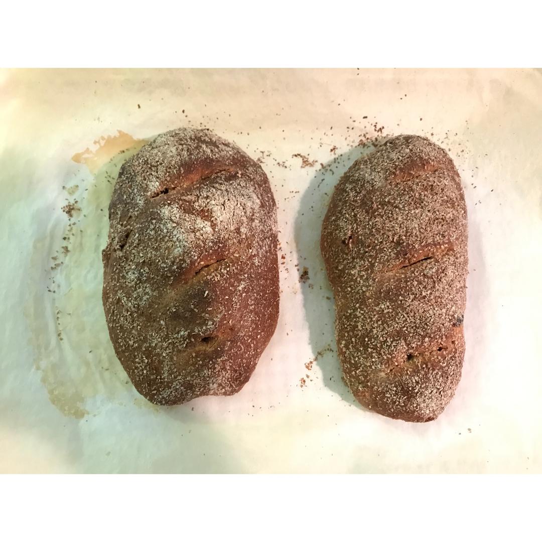 全麦蔓越莓软式欧包（免揉）