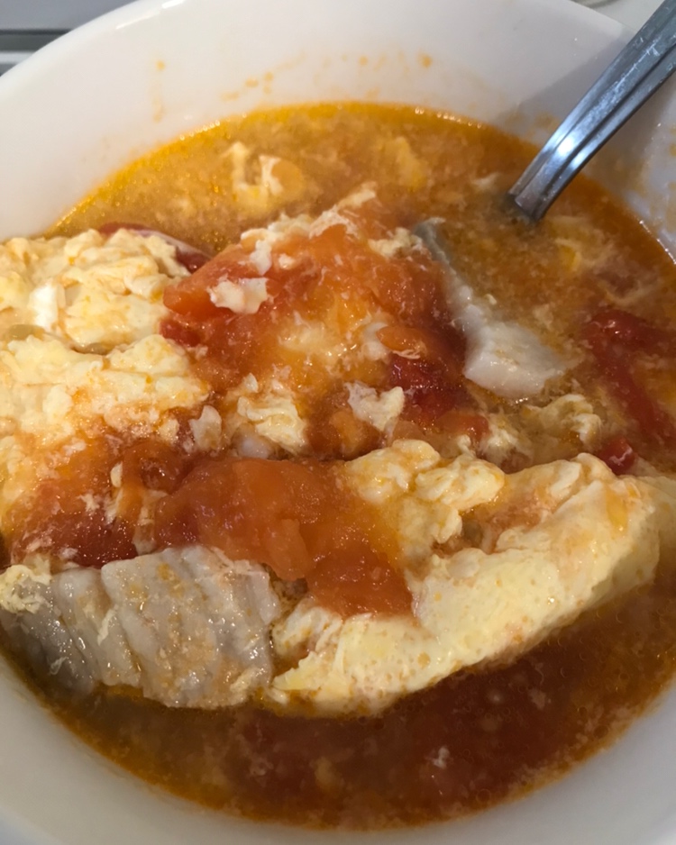 番茄鸡蛋滑肉汤（火烧馍标配）