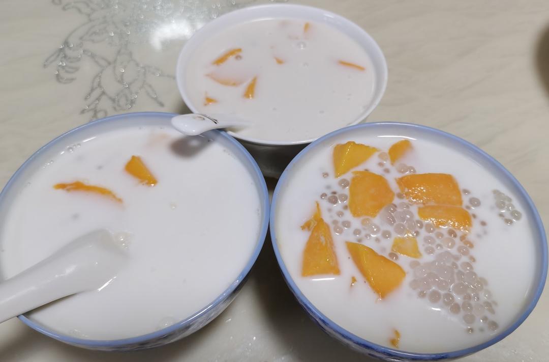 芒果椰浆西米露