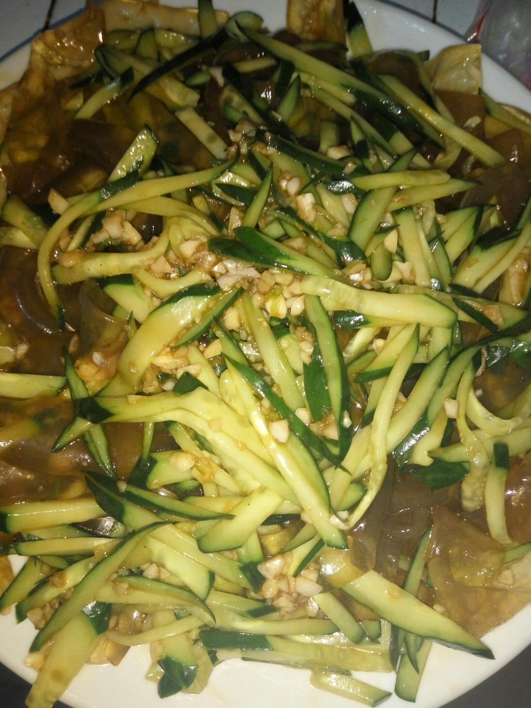 黄瓜拌拉皮的做法