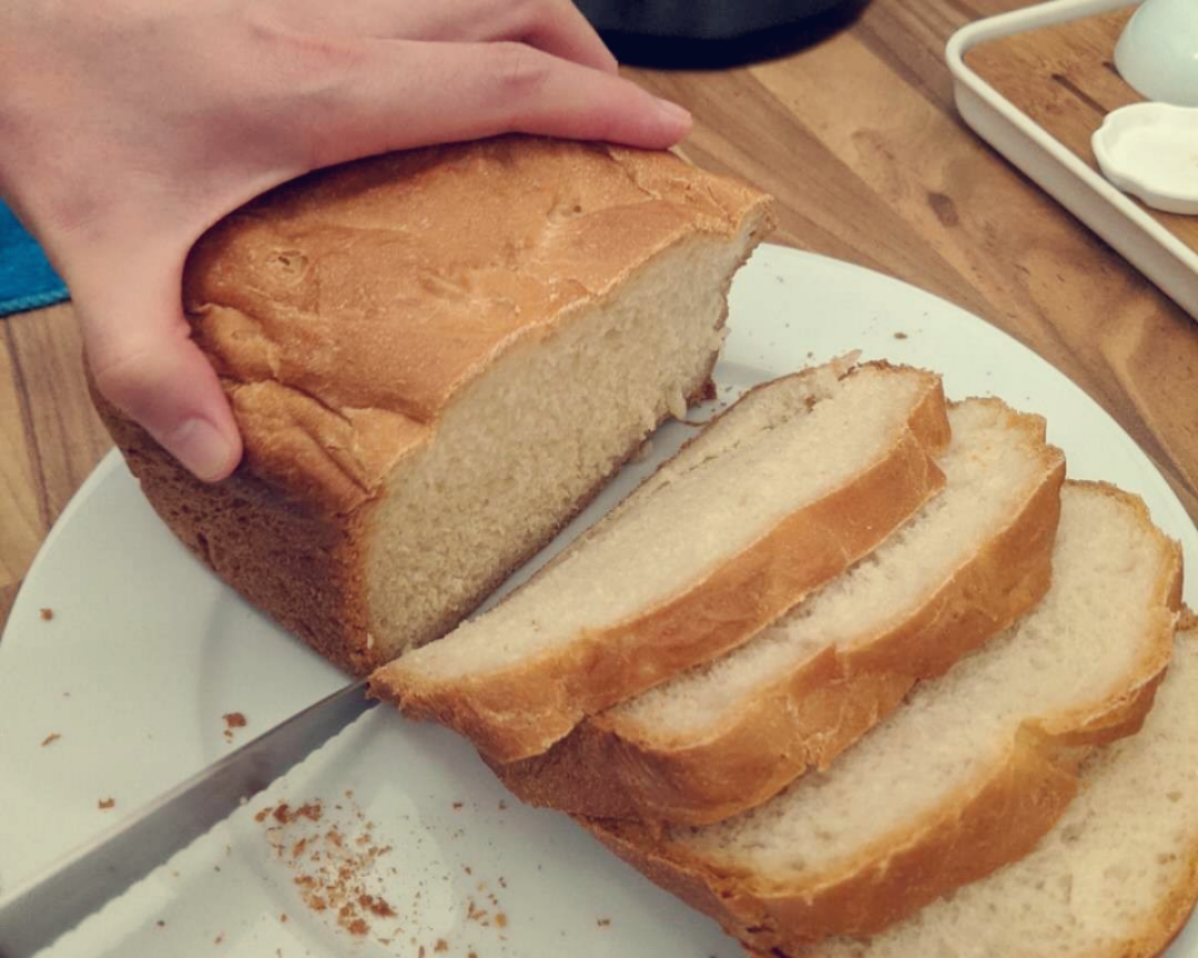 面包机版基础白面包的做法