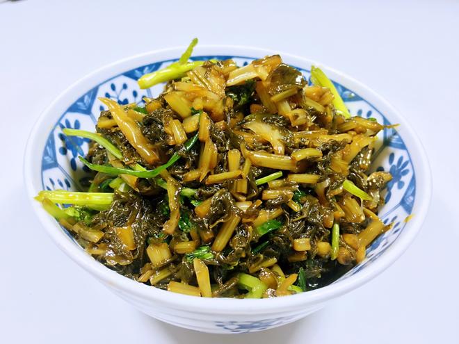 乡菜·小葱拌酸菜·米粥伴侣的做法
