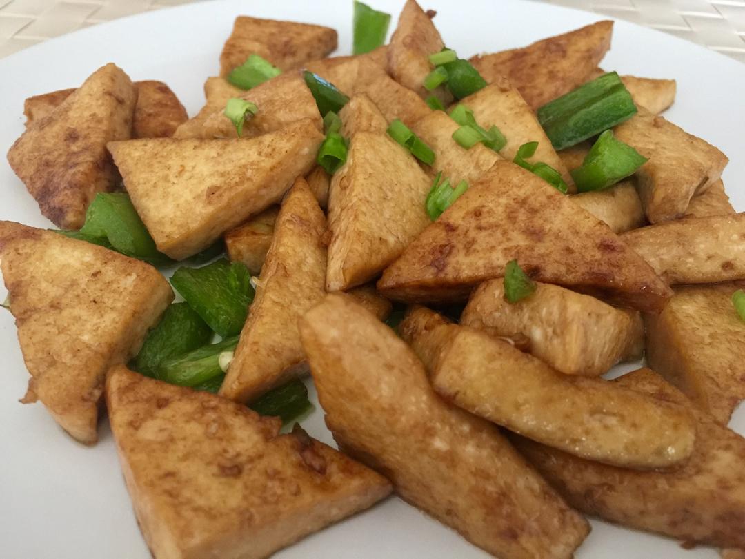 青椒炒豆腐
