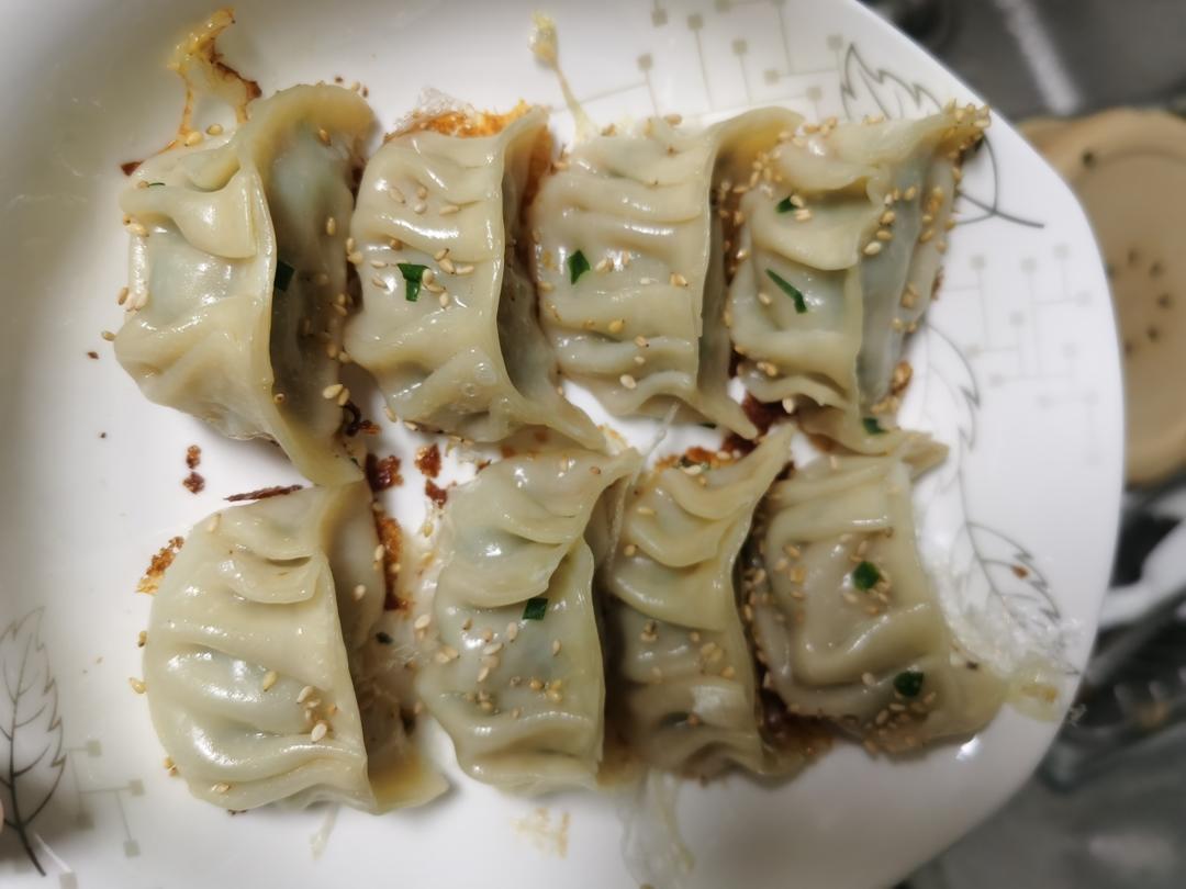 我是一份煎饺（生煎速冻饺）