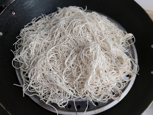 河南蒸面条的做法 步骤5