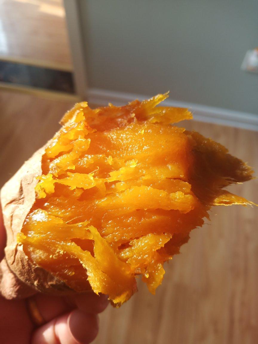 简单快速烤红薯(微波炉)