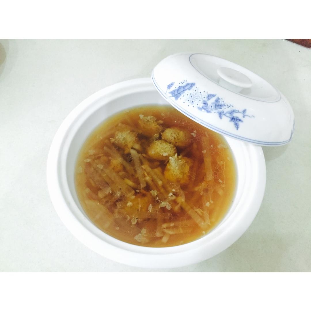 【10分钟系列】白萝卜豆腐圆子汤