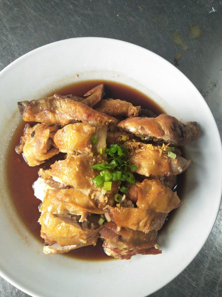 汤寅朋做的油淋仔鸡