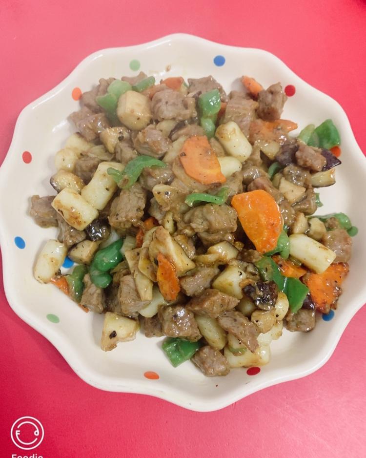黑椒年糕牛肉粒