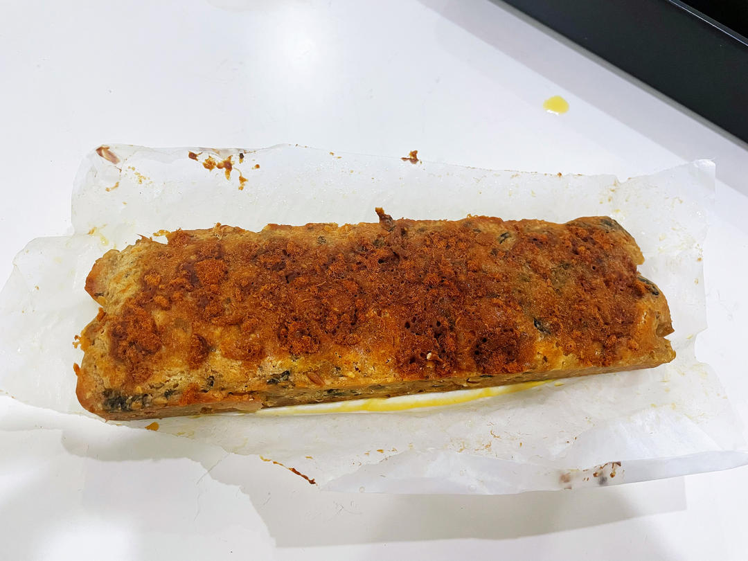 咸蛋黄肉松磅蛋糕