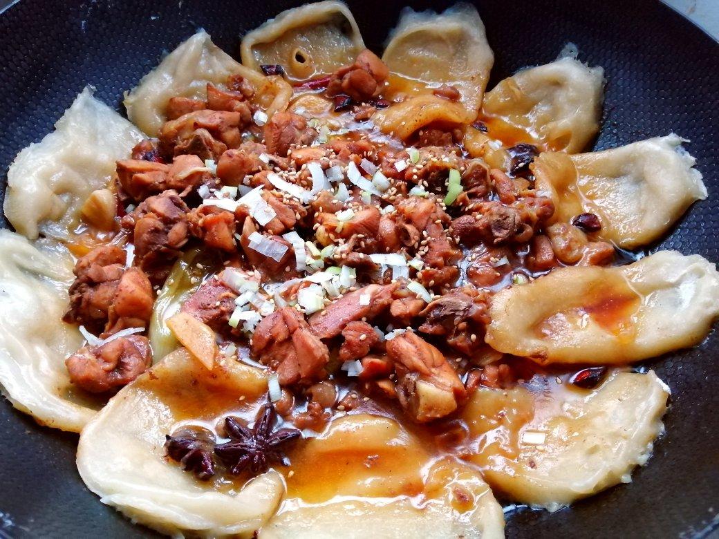 地锅鸡+自制红油【曼食慢语】