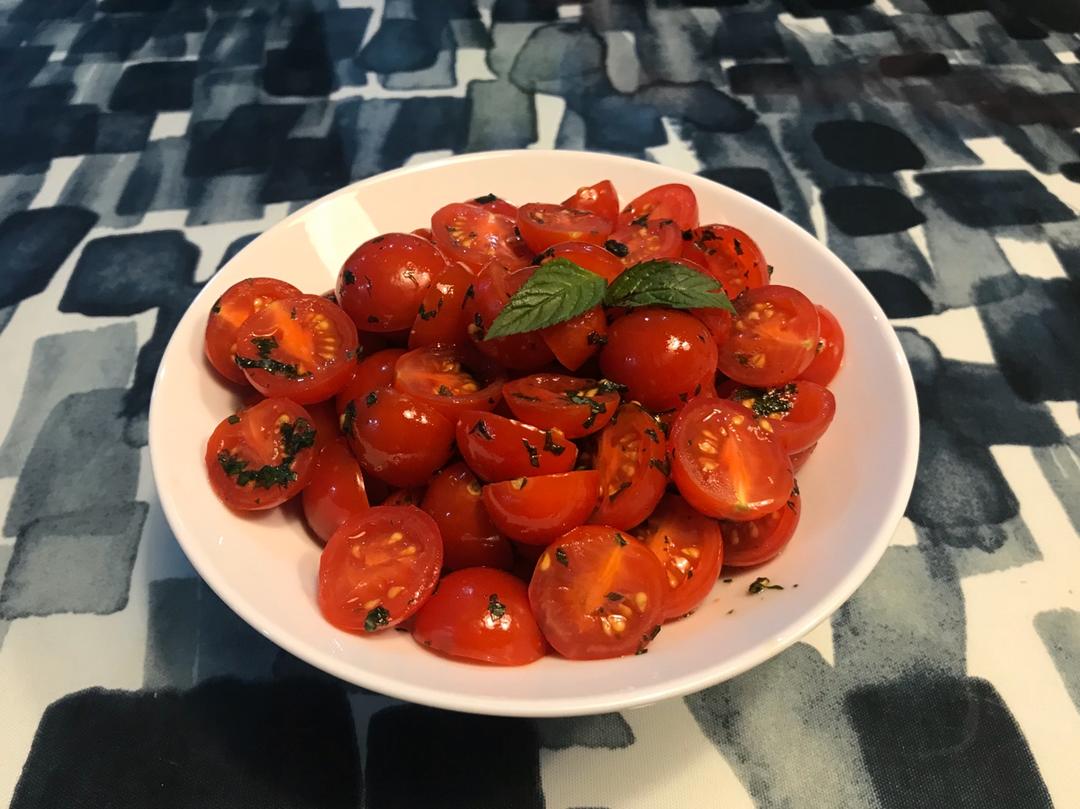 中餐厅3之紫苏蜂蜜樱桃番茄