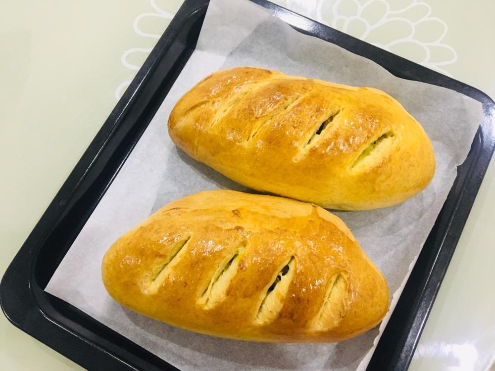 风靡代购店的新疆果仁大列巴