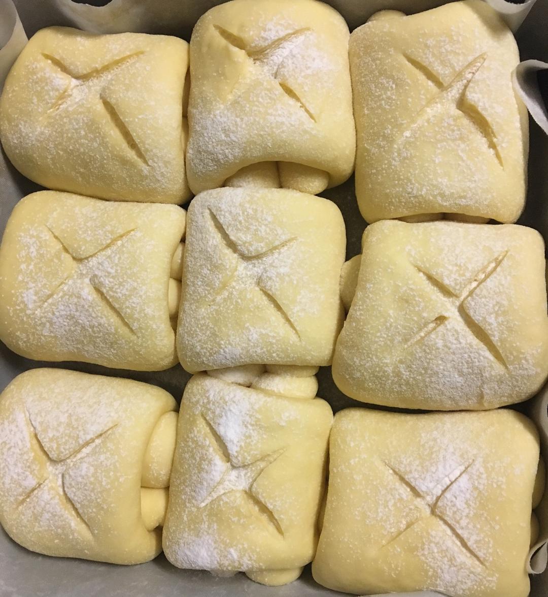 软到不知所措的牛奶卷