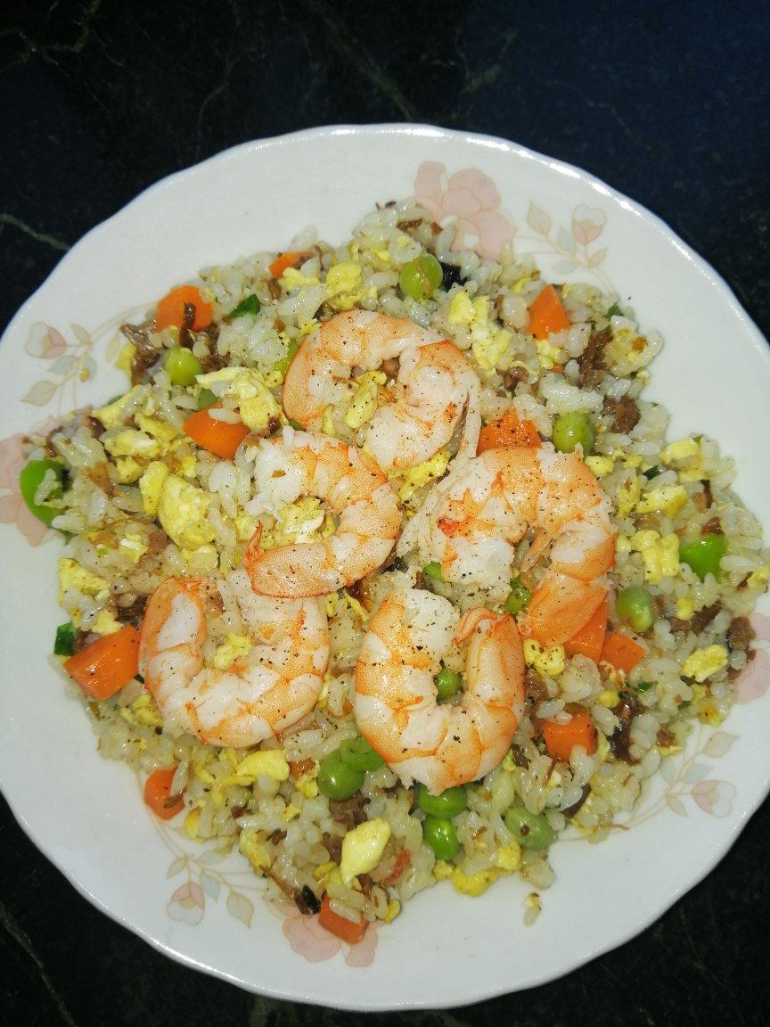 万变的紫菜炒饭