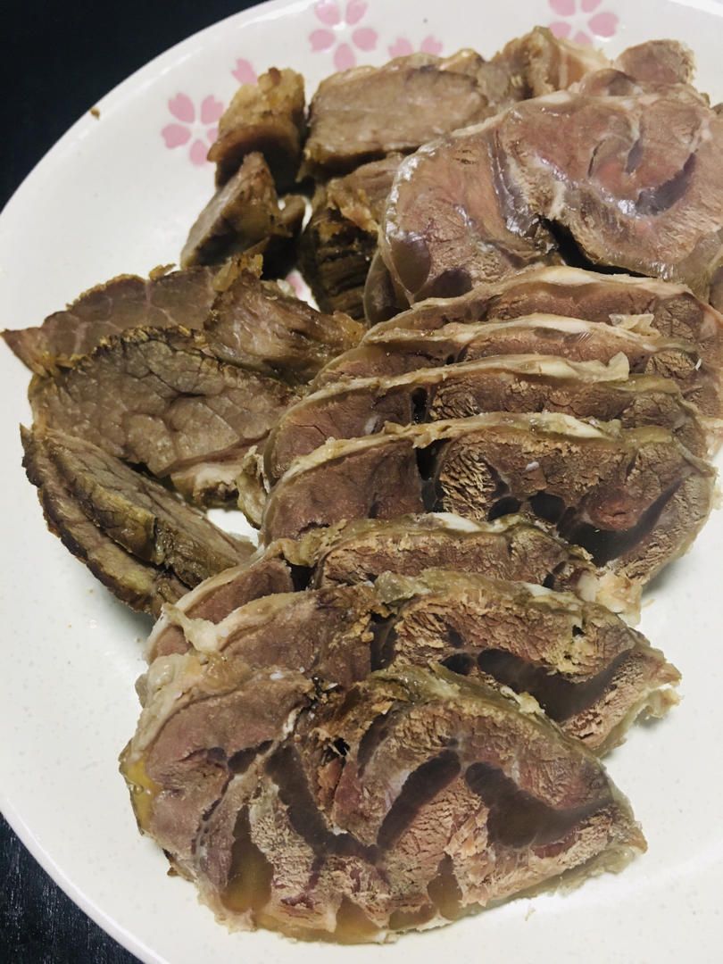 卤牛肉