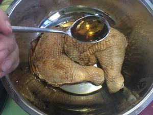 电饭煲盐焗鸡（大鸡腿）的做法 步骤6