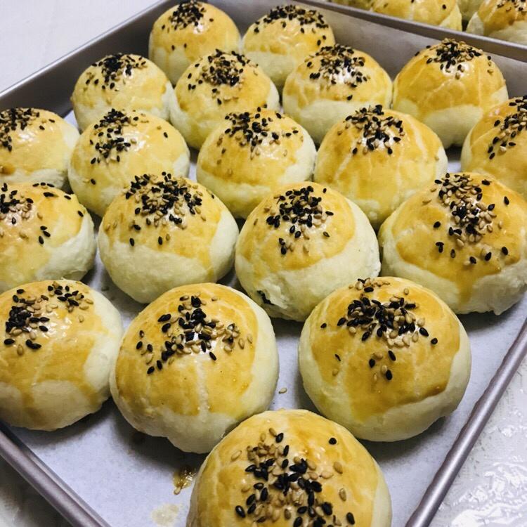 蛋黄酥