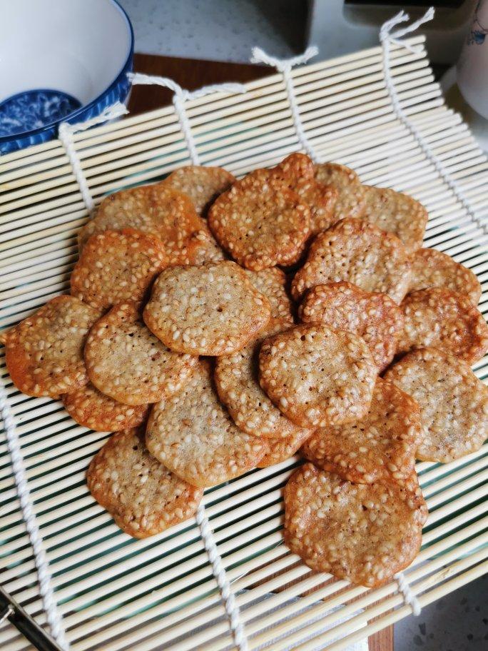 芝麻薄脆饼干